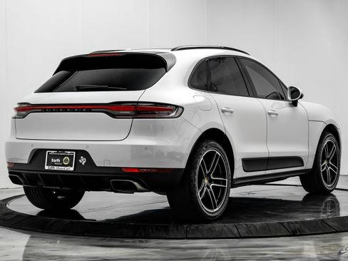 Used 2021 Porsche Macan AWD/4WD image 16