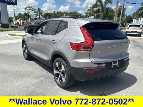 Used 2026 Volvo XC40 B5 Plus AWD/4WD image 8