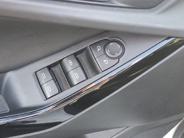 Certified 2025 Chevrolet Equinox LT w/ Safety and Technology Package AWD/4WD image 16