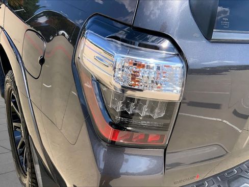 Used 2021 Toyota 4Runner SR5 RWD image 27