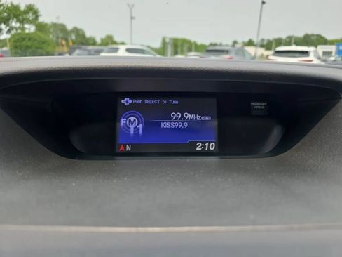 Used 2013 Honda CR-V LX image 24