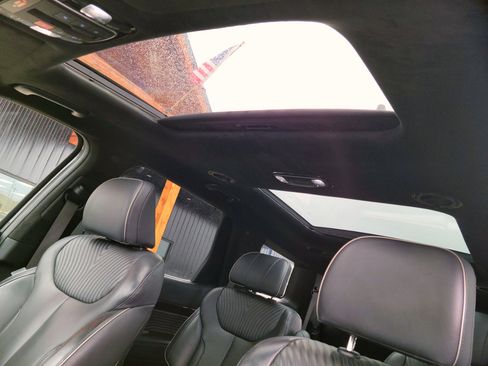 Used 2024 Hyundai Palisade Calligraphy image 19