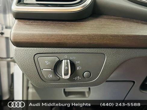 Certified 2023 Audi Q5 2.0T Premium w/ Convenience Package AWD/4WD image 14