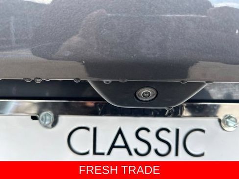 Used 2024 Jeep Grand Cherokee Altitude AWD/4WD image 8