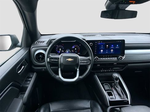 Used 2024 Chevrolet Colorado LT w/ LT Convenience Package image 21