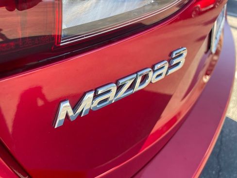 Used 2017 MAZDA MAZDA3 Grand Touring w/ Premium Equipment Package FWD image 12