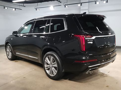 Used 2024 Cadillac XT6 Premium Luxury image 5