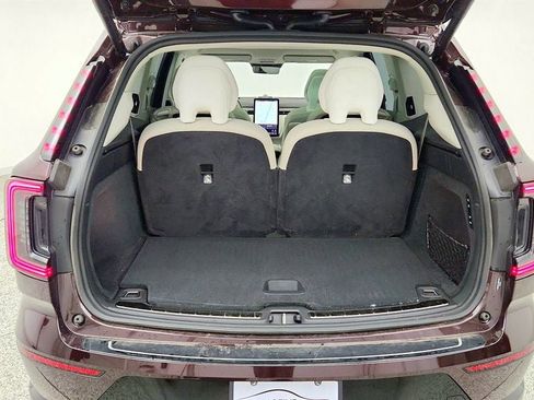 Used 2025 Volvo EX90 Ultra AWD/4WD image 21