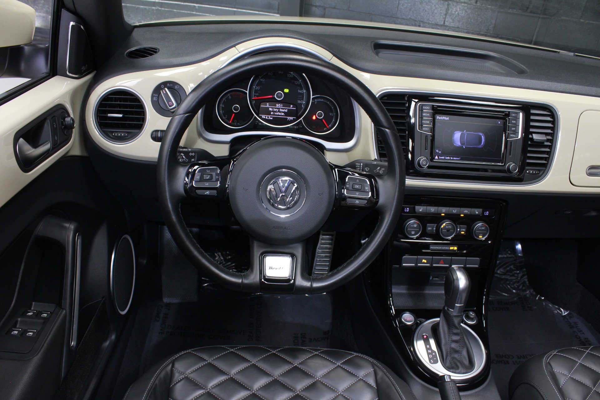 Used 2019 Volkswagen Beetle 2.0T S FWD image 44
