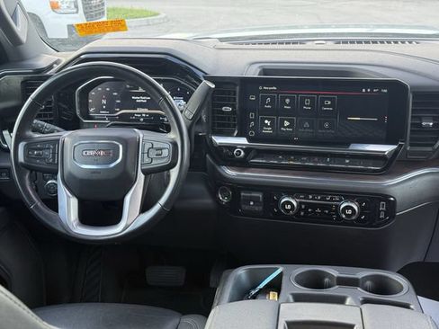 Used 2025 GMC Sierra 1500 SLT RWD image 23
