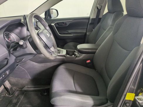 Used 2020 Toyota RAV4 LE w/ All Weather Liner Package AWD/4WD image 11