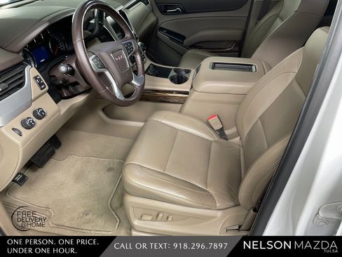 Used 2019 GMC Yukon SLT image 16