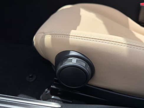 Used 2026 MAZDA MX-5 Miata RF Grand Touring RWD image 27