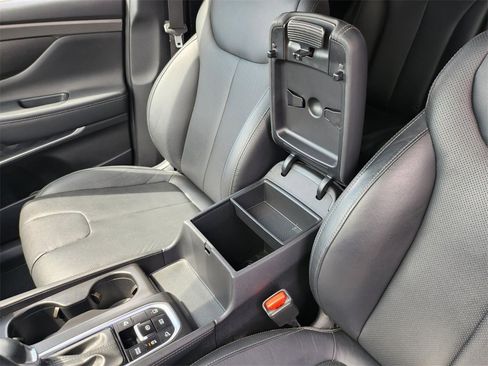Used 2020 Hyundai Santa Fe Limited image 27