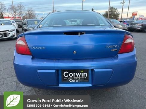 Used 2005 Dodge Neon SXT image 6