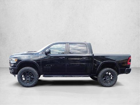 Used 2022 RAM 1500 Laramie AWD/4WD image 2