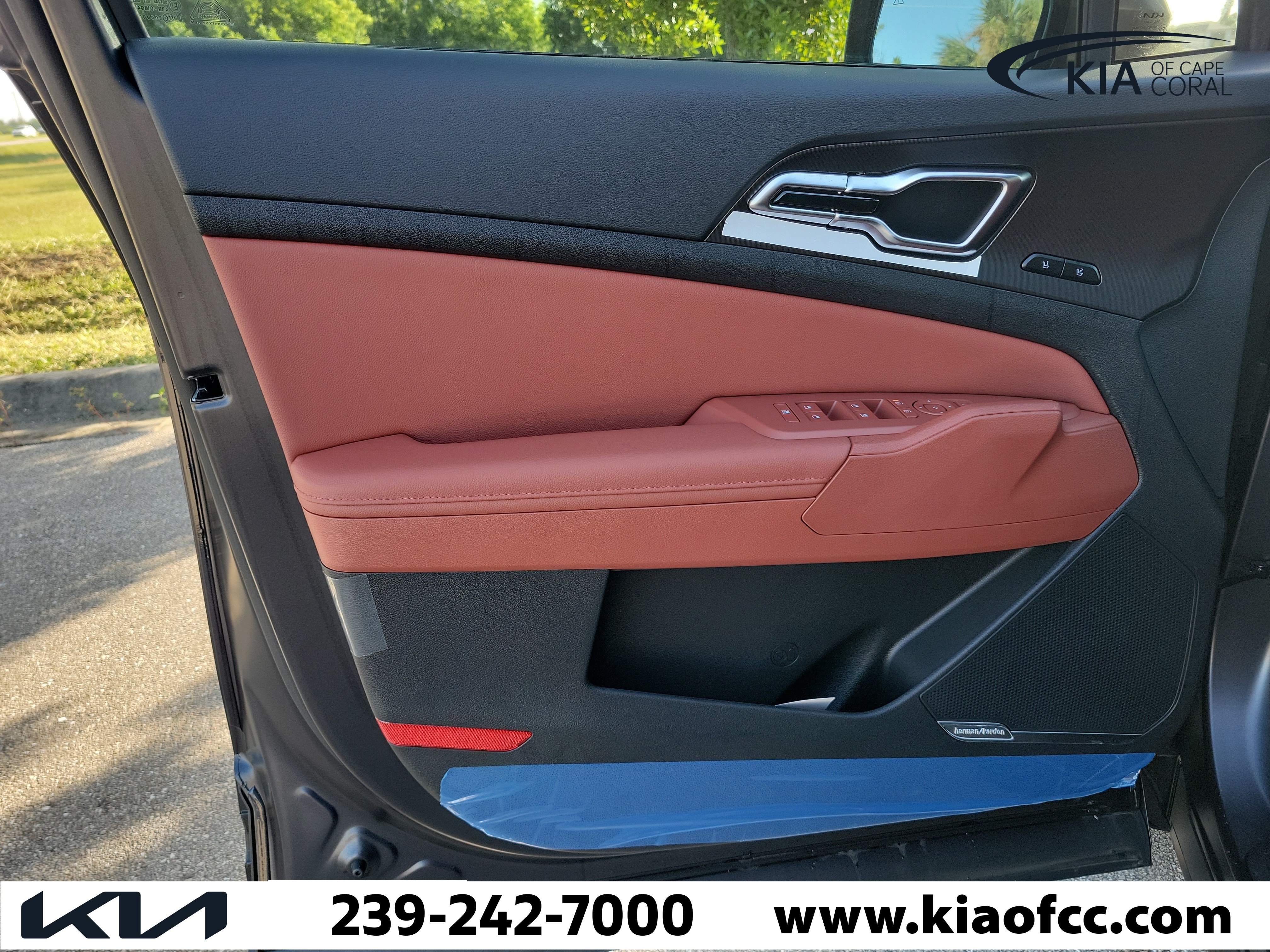 New 2027 Kia Sportage SX FWD image 22