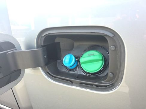 Used 2024 GMC Sierra 3500 Denali Ultimate image 12