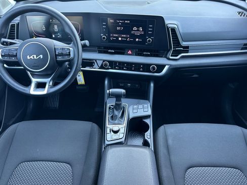 Used 2024 Kia Sportage LX image 13