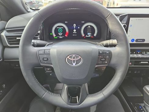 Used 2025 Toyota Camry XSE w/ Premium Package AWD/4WD image 17