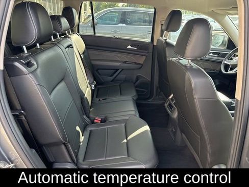 Used 2023 Volkswagen Atlas SE image 7