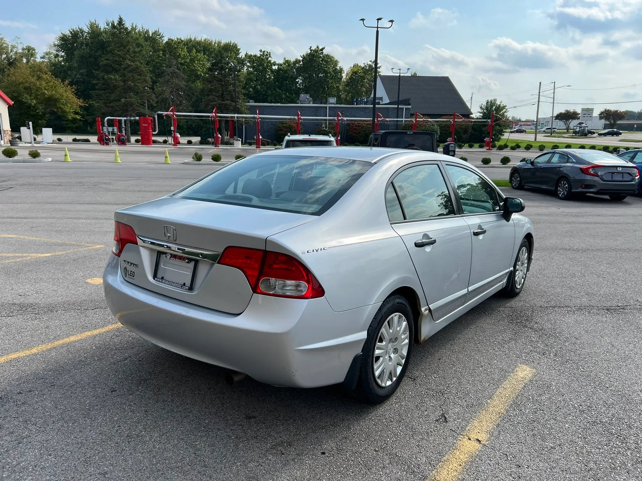 Used 2010 Honda Civic DX-VP image 5