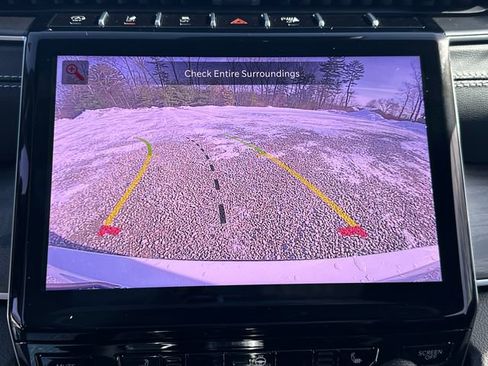 Used 2025 Jeep Grand Cherokee L Limited w/ Black Appearance Package image 38