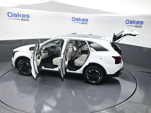 New 2025 Kia Sorento S w/ Panoramic Sunroof Package FWD image 57
