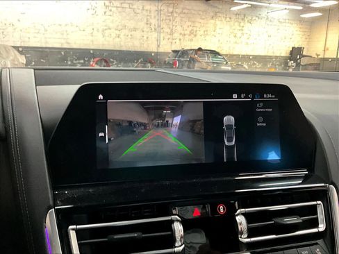 Used 2020 BMW M8 Coupe image 22