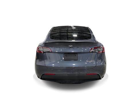 Certified 2023 Tesla Model Y Performance AWD/4WD image 5