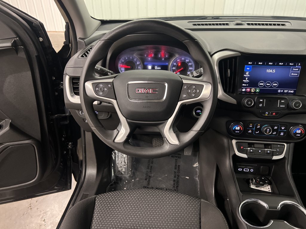 Certified 2023 GMC Terrain SLE w/ Driver Convenience Package AWD/4WD image 18