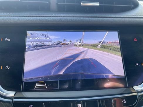 Used 2020 Cadillac XT6 Premium Luxury image 14