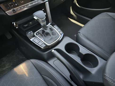 New 2026 Kia Seltos EX FWD image 9