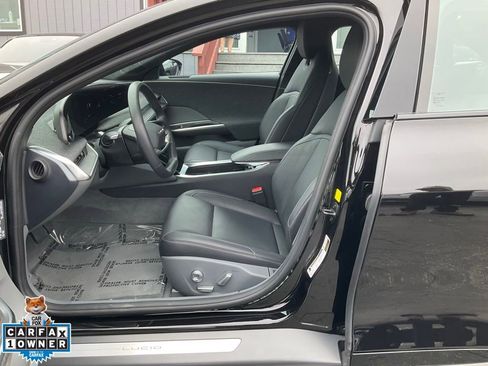 Used 2024 Lucid Air Touring AWD/4WD image 13