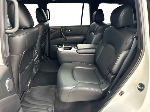 Used 2023 Nissan Armada SL w/ Midnight Edition Package RWD image 14