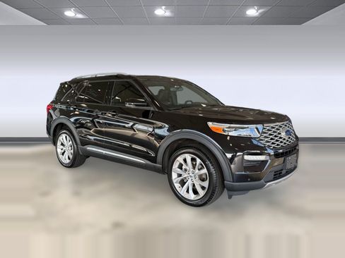 Used 2022 Ford Explorer Platinum w/ Equipment Group 601A AWD/4WD image 7