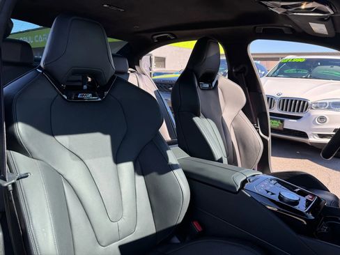 Used 2025 BMW M5 w/ Carbon Package image 17