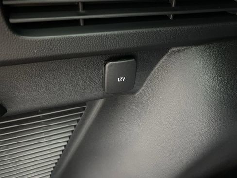 New 2024 Ford Escape SE FWD image 28