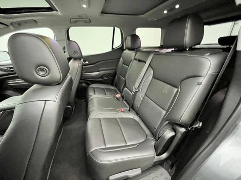 Used 2023 GMC Acadia SLT w/ Preferred Package AWD/4WD image 39