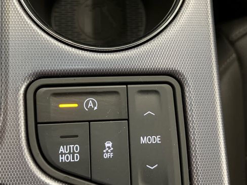 Used 2025 Cadillac CT4 Premium Luxury image 30