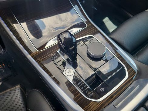 Used 2023 BMW X5 xDrive40i image 39