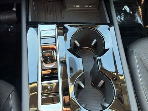 New 2026 Volkswagen Atlas SE AWD/4WD image 12