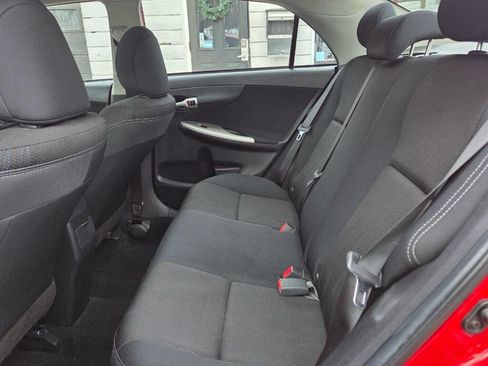 Used 2012 Toyota Corolla S image 21