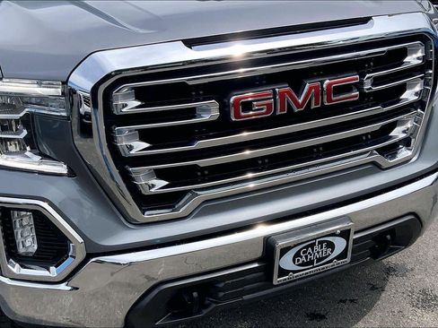 Used 2021 GMC Sierra 1500 SLT w/ SLT Premium Package AWD/4WD image 28