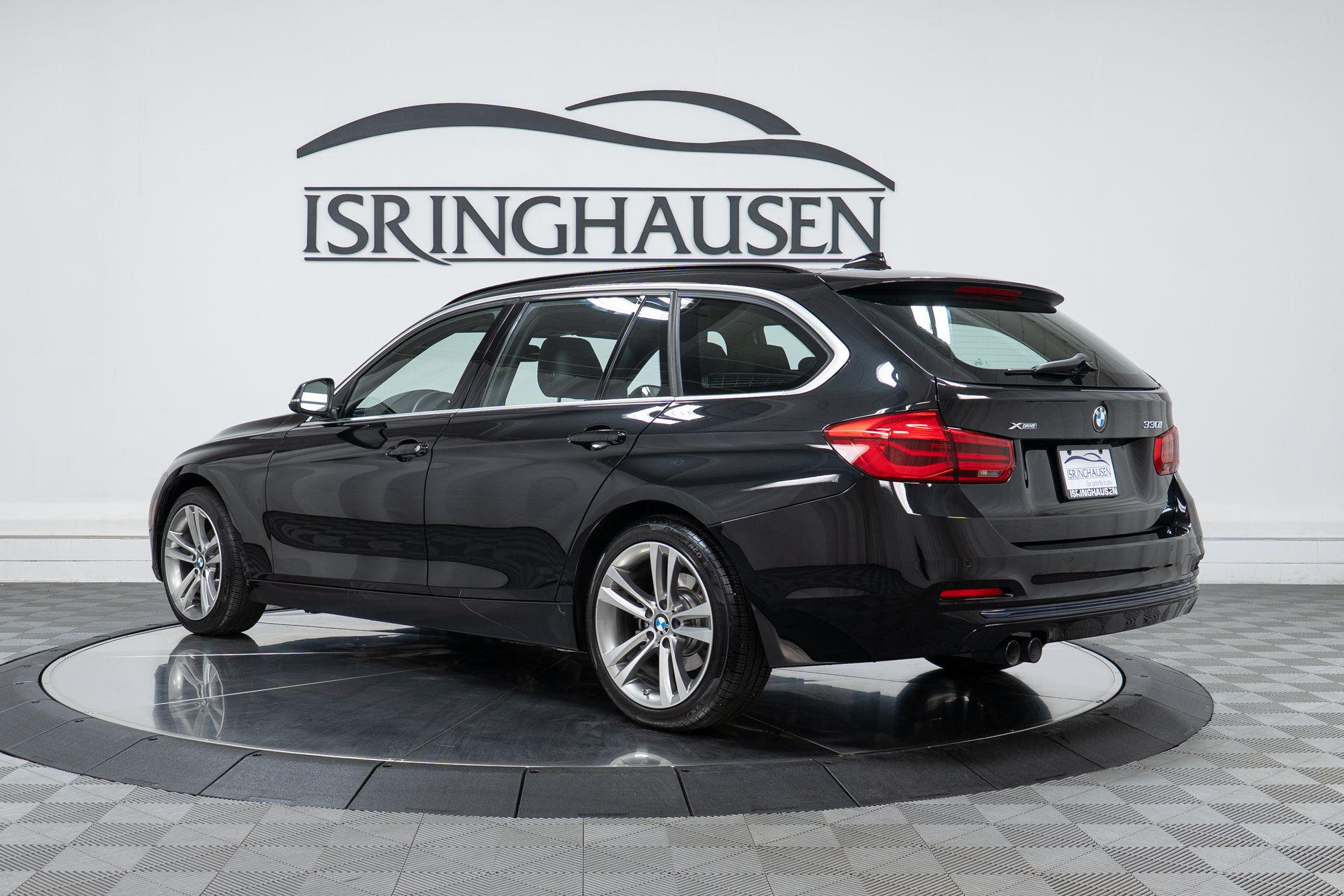 Used 2018 BMW 330i xDrive Wagon AWD/4WD image 7
