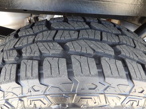 Used 2020 Ford F150 XLT w/ Equipment Group 302A Luxury AWD/4WD image 60