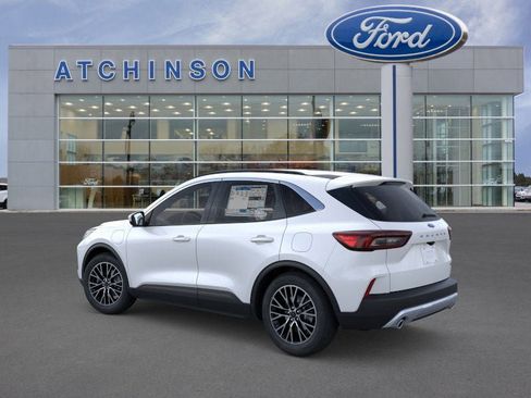 New 2026 Ford Escape SE FWD image 4