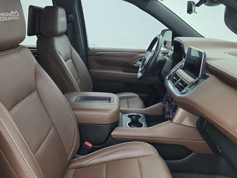 Used 2024 Chevrolet Tahoe High Country w/ Advanced Technology Package AWD/4WD image 33