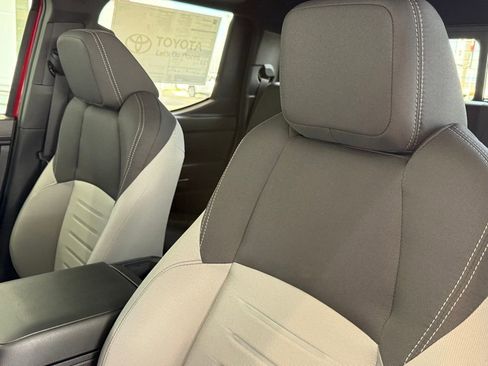 New 2025 Toyota Tacoma TRD Off-Road image 18