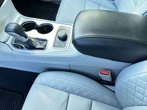 Used 2021 Jeep Grand Cherokee Summit image 19